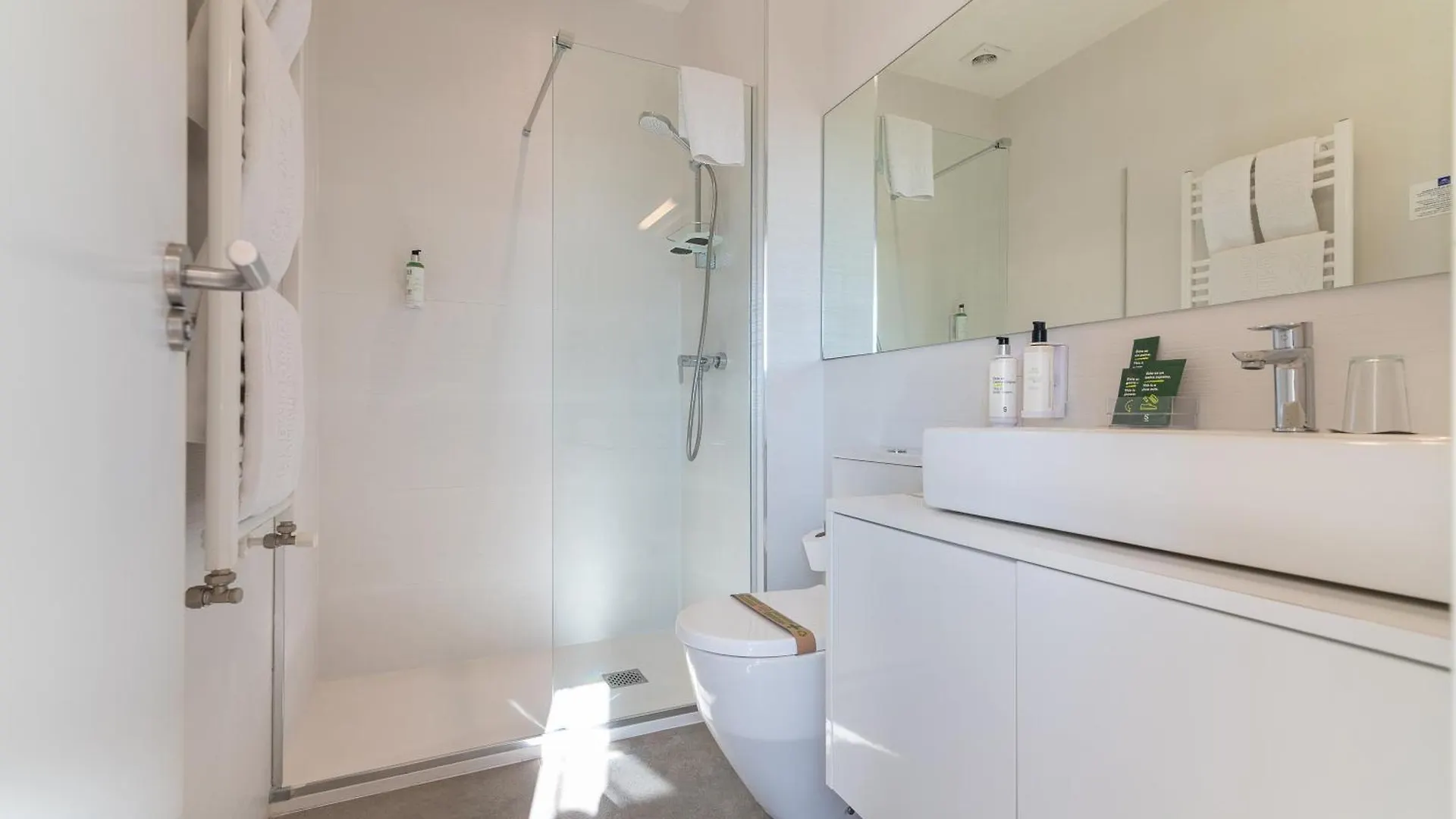 Sercotel El Balcon De La Bahia Suites Santander Spagna