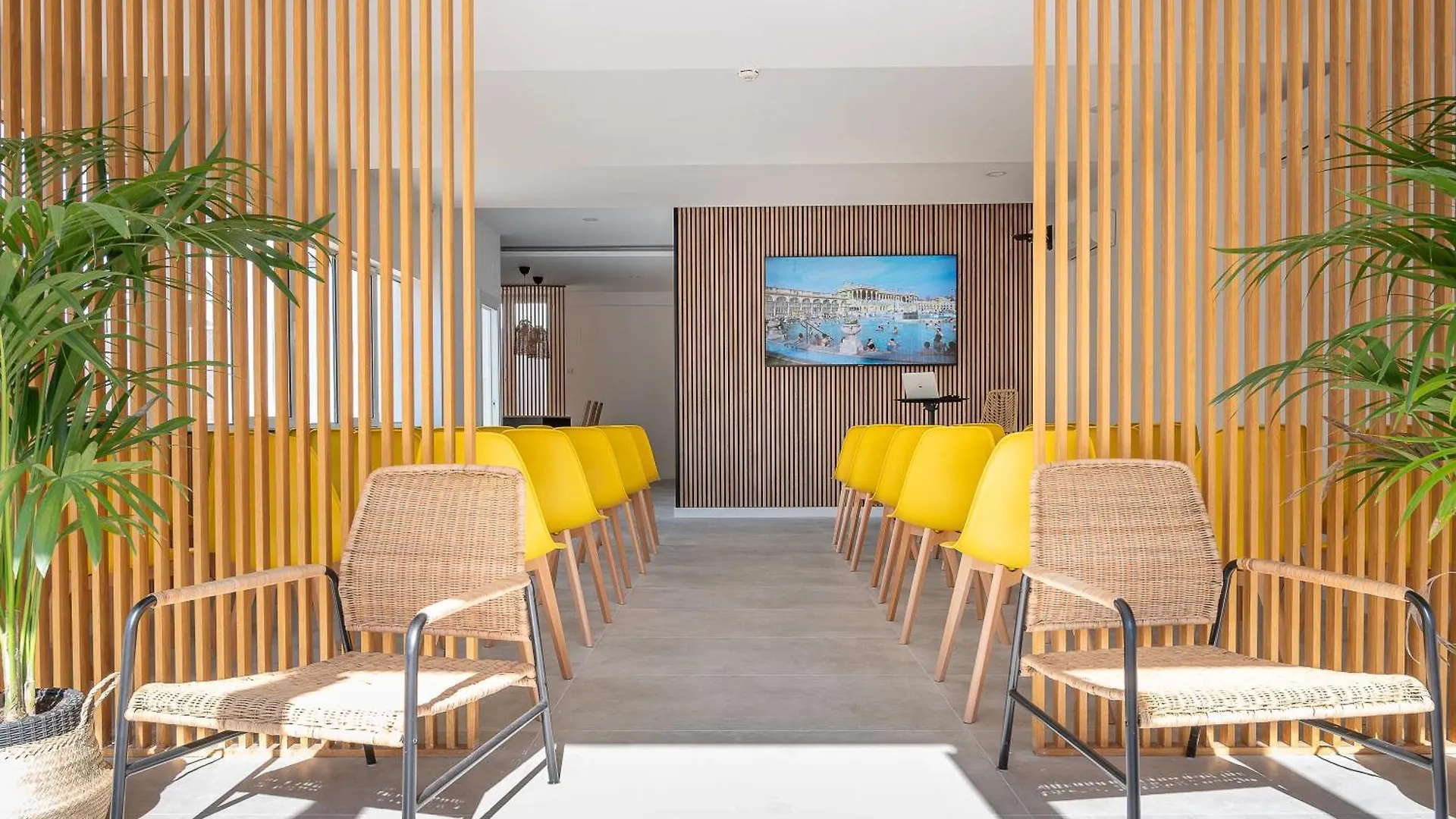 Sercotel El Balcon De La Bahia Suites Santander Spain