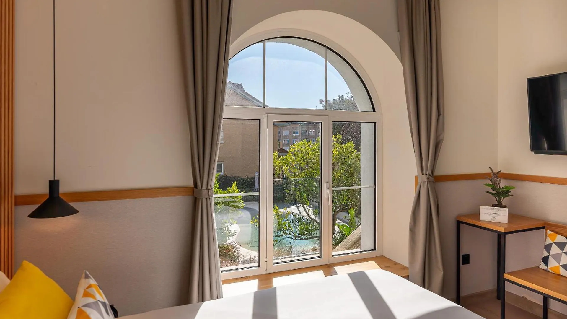 Sercotel El Balcon De La Bahia Suites Santander