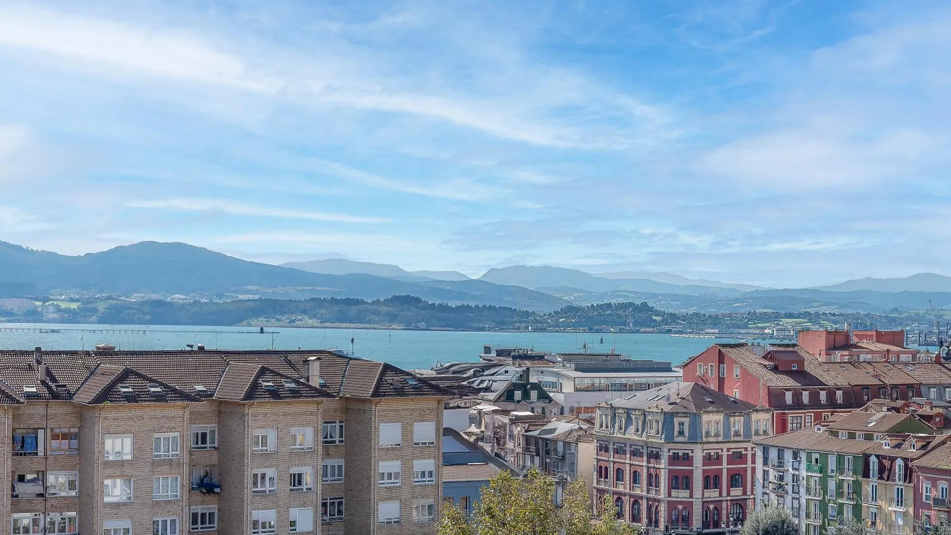 Sercotel El Balcon De La Bahia Suites Santander 2*,
